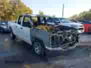 2017 Chevrolet Silverado 1500 Work Truck с VIN 1GCRCNEH7HZ191370, выставлен на аукционе IAAI как лот 40610917 с пробегом Не указан миль и . История ставок и продаж доступна на DreamBid. Изображение 1.
