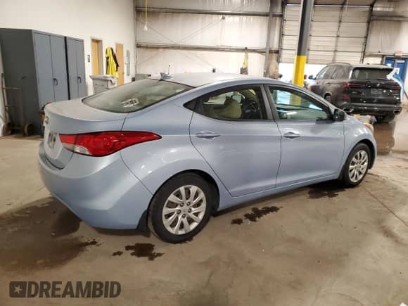 2013 Hyundai Elantra GLS z VIN KMHDH4AE6DU485962, wystawiony jako Copart lot #84523085 z przebiegiem 89 595 mil mil oraz Szkoda całkowita • Salvage title. Historia ofert i sprzedaży dostępna na DreamBid. Obrazek 3.