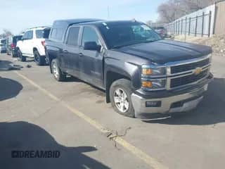 2015 Chevrolet Silverado 1500 LT с VIN 1GCVKREC2FZ406714, выставлен на аукционе IAAI как лот 41750306 с пробегом Не указан миль и . История ставок и продаж доступна на DreamBid. Изображение 1.