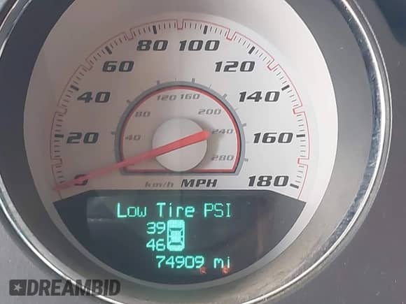 2012 Dodge Challenger SRT-8 392 с VIN 2C3CDYCJ1CH243924, выставлен на аукционе IAAI как лот 43368898 с пробегом 74 909 миль миль и . История ставок и продаж доступна на DreamBid. Изображение 16.