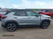 2023 Chevrolet TrailBlazer RS с VIN KL79MTSL3PB129950, выставлен на аукционе IAAI как лот 42841410 с пробегом 23 704 миль миль и . История ставок и продаж доступна на DreamBid. Изображение 14.