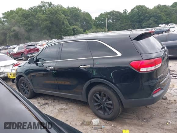 2016 Kia Sorento LX с VIN 5XYPG4A32GG048145, выставлен на аукционе IAAI как лот 42902853 с пробегом 157 509 миль миль и . История ставок и продаж доступна на DreamBid. Изображение 13.