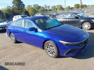 2024 Hyundai Elantra SEL с VIN KMHLM4DG8RU637283, выставлен на аукционе IAAI как лот 43202951 с пробегом 32 432 миль миль и . История ставок и продаж доступна на DreamBid. Изображение 1.