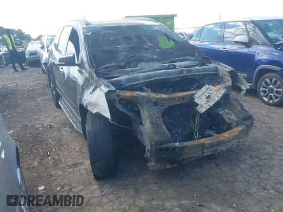2017 Chevrolet Traverse LT с VIN 1GNKRHKD9HJ284349, выставлен на аукционе IAAI как лот 40886908 с пробегом Не указан миль и . История ставок и продаж доступна на DreamBid. Изображение 1.