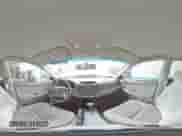 2004 Toyota Camry LE z VIN 4T1BF30KX4U569944, wystawiony jako Copart lot #81707915 z przebiegiem 246 068 mil mil oraz Szkoda całkowita • Salvage title. Historia ofert i sprzedaży dostępna na DreamBid. Obrazek 14.