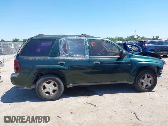 2002 Chevrolet TrailBlazer LS с VIN 1GNDS13S922486496, выставлен на аукционе IAAI как лот 43124059 с пробегом 226 776 миль миль и . История ставок и продаж доступна на DreamBid. Изображение 13.