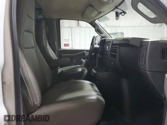 2022 Chevrolet Express Cargo with VIN 1GCWGAFP8N1259529, listed as a Copart auction lot 52356835 with 255,960 mi miles and Clean title. Bid and sale history available at DreamBid. Image 11.