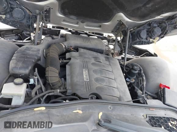 2009 Saturn Sky with VIN 1G8MC35B59Y100284, listed as a IAAI auction lot 42260987 with 86,049 mi miles and . Bid and sale history available at DreamBid. Image 10.