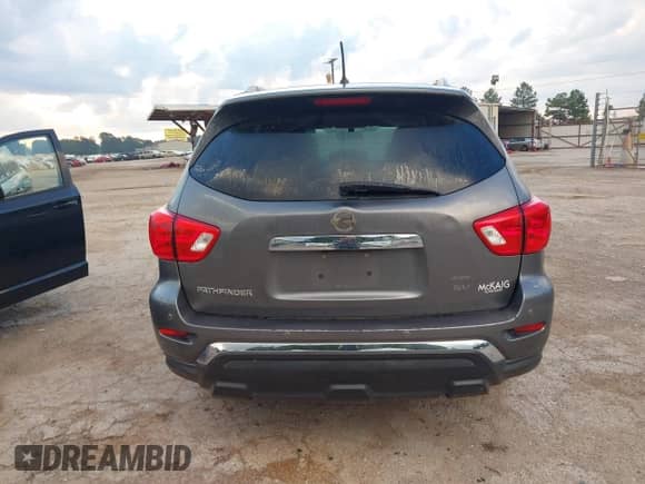 2018 Nissan Pathfinder SV с VIN 5N1DR2MM1JC660964, выставлен на аукционе IAAI как лот 42945241 с пробегом 230 630 миль миль и . История ставок и продаж доступна на DreamBid. Изображение 17.