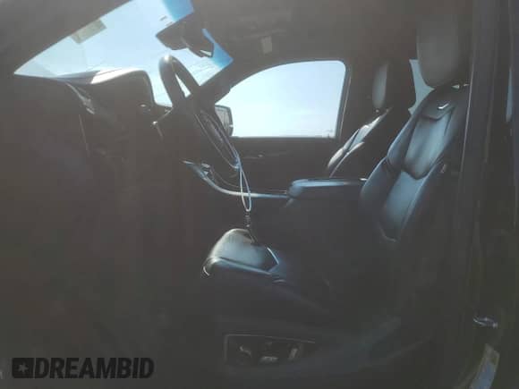 2016 Cadillac Escalade ESV Platinum z VIN 1GYS4KKJ9GR279415, wystawiony jako Copart lot #62921245 z przebiegiem 89 003 mil mil oraz Szkoda całkowita • Salvage title. Historia ofert i sprzedaży dostępna na DreamBid. Obrazek 7.