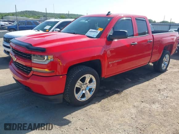 2017 Chevrolet Silverado 1500 Custom с VIN 1GCRCPEC4HZ349115, выставлен на аукционе IAAI как лот 42558595 с пробегом 102 643 миль миль и . История ставок и продаж доступна на DreamBid. Изображение 18.