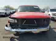 2003 GMC Sierra 1500 SLE with VIN 2GTEC19V231300391, listed as a Copart auction lot 64077725 with 194,727 mi miles and Salvage title. Bid and sale history available at DreamBid. Image 5.