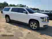 2019 Chevrolet Suburban LT с VIN 1GNSCHKC2KR289779, выставлен на аукционе Copart как лот 69132805 с пробегом 98 965 миль миль и Списание • Salvage title. История ставок и продаж доступна на DreamBid. Изображение 4.