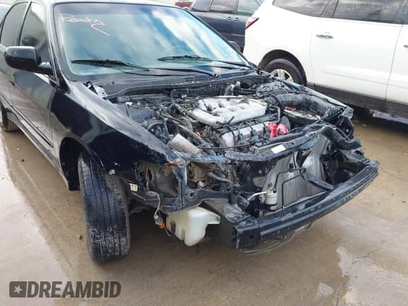 2000 Honda Accord EX with VIN 1HGCG1654YA080315, listed as a IAAI auction lot 42791626 with Not provided miles and . Bid and sale history available at DreamBid. Image 11.