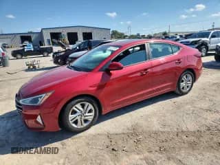 2019 Hyundai Elantra Limited с VIN KMHD84LF5KU781784, выставлен на аукционе Copart как лот 86787835 с пробегом 58 198 миль миль и Списание • Salvage title. История ставок и продаж доступна на DreamBid. Изображение 1.