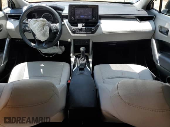 2022 Toyota Corolla Cross L with VIN 7MUAAAAG5NV025036, listed as a Copart auction lot 65679085 with 45,615 mi miles and Salvage title. Bid and sale history available at DreamBid. Image 8.