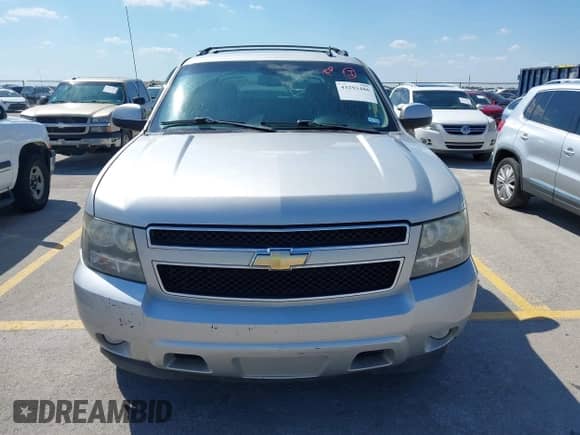 2011 Chevrolet Avalanche LT с VIN 3GNMCFE00BG382721, выставлен на аукционе IAAI как лот 43293486 с пробегом 170 754 миль миль и . История ставок и продаж доступна на DreamBid. Изображение 12.