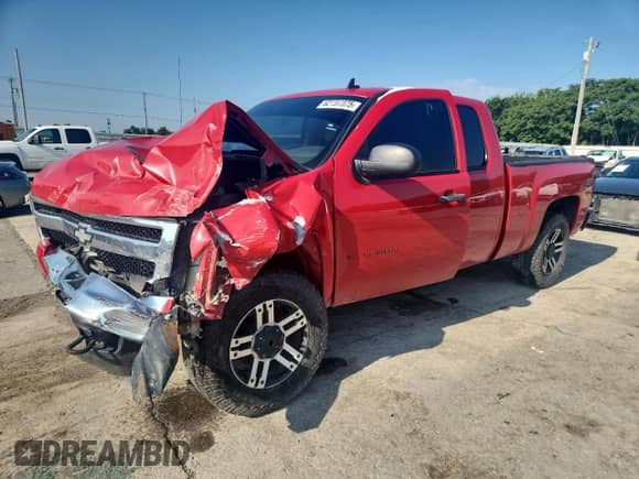 2011 Chevrolet Silverado 1500 LT z VIN 1GCRKSE37BZ230777, wystawiony jako Copart lot #62737375 z przebiegiem Nie podano mil oraz Szkoda całkowita • Salvage title. Historia ofert i sprzedaży dostępna na DreamBid. Obrazek 1.