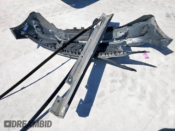 2019 Mercedes-Benz CLA 250 с VIN WDDSJ4EB5KN724690, выставлен на аукционе Copart как лот 84541655 с пробегом 52 604 миль миль и Списание • Salvage title. История ставок и продаж доступна на DreamBid. Изображение 12.