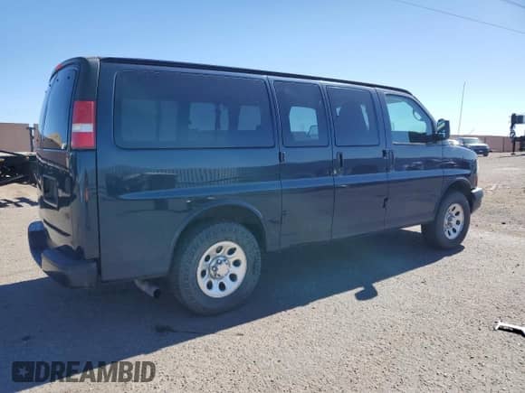 2010 Chevrolet Express Passenger LS с VIN 1GNUGBD41A1161725, выставлен на аукционе Copart как лот 76292724 с пробегом 99 850 миль миль и Списание • Salvage title. История ставок и продаж доступна на DreamBid. Изображение 3.