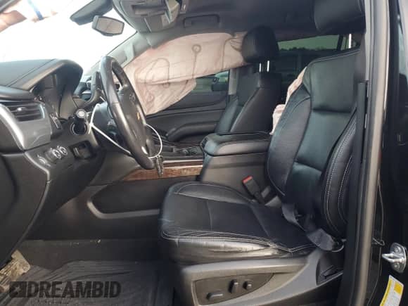 2020 Chevrolet Suburban LS с VIN 1GNSKGKC6LR209091, выставлен на аукционе Copart как лот 89158375 с пробегом 127 551 миль миль и Списание • Salvage title. История ставок и продаж доступна на DreamBid. Изображение 7.