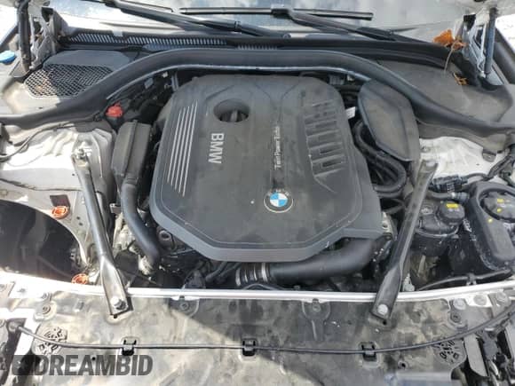 2017 BMW 5 Series 540i xDrive с VIN WBAJE7C37HG479165, выставлен на аукционе Copart как лот 69397575 с пробегом 56 536 миль миль и Списание • Salvage title. История ставок и продаж доступна на DreamBid. Изображение 11.