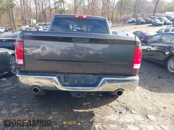 2016 Ram 1500 Lone Star z VIN 1C6RR6LTXGS269635, wystawiony jako IAAI lot #41203227 z przebiegiem 157 077 mil mil oraz . Historia ofert i sprzedaży dostępna na DreamBid. Obrazek 16.