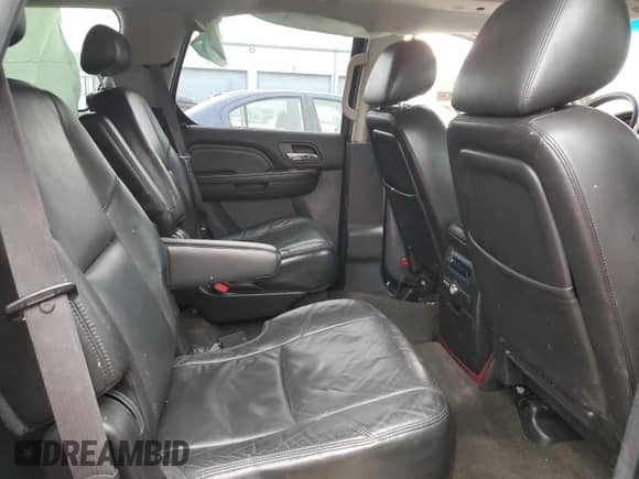 2010 Cadillac Escalade Luxury with VIN 1GYUKBEF5AR102759, listed as a Copart auction lot 52525085 with 156,039 mi miles and Salvage title. Bid and sale history available at DreamBid. Image 11.