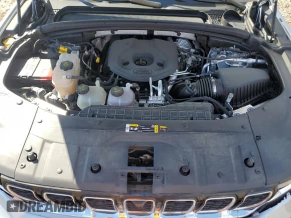 2022 Jeep Grand Cherokee with VIN 1C4RJYB6XN8758988, listed as a Copart auction lot 70422775 with 28,781 mi miles and Salvage title. Bid and sale history available at DreamBid. Image 11.