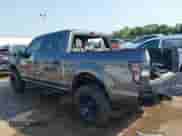 2020 Ford F-150 XLT z VIN 1FTEW1EP2LFB00859, wystawiony jako IAAI lot #43143588 z przebiegiem 92 797 mil mil oraz . Historia ofert i sprzedaży dostępna na DreamBid. Obrazek 3.