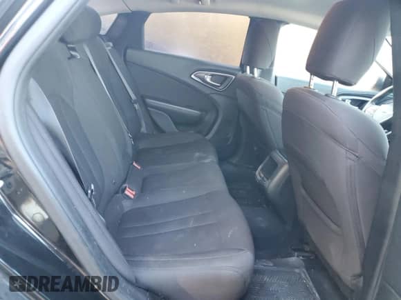 2015 Chrysler 200 LX with VIN 1C3CCCFB0FN672249, listed as a Copart auction lot 84016255 with 165,860 mi miles and Salvage title. Bid and sale history available at DreamBid. Image 10.