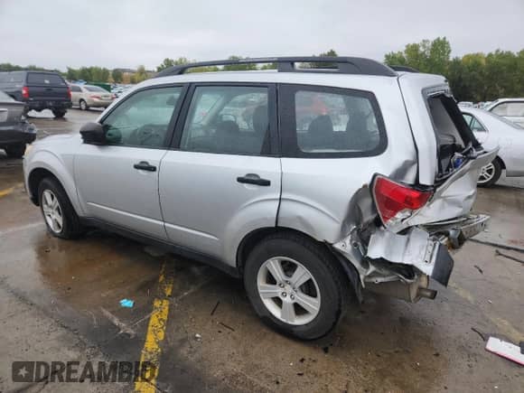 2011 Subaru Forester X z VIN JF2SHBBC9BG723345, wystawiony jako Copart lot #81730085 z przebiegiem 173 477 mil mil oraz Szkoda całkowita • Salvage title. Historia ofert i sprzedaży dostępna na DreamBid. Obrazek 2.