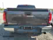 2010 GMC Sierra 1500 SLT z VIN 3GTRKWE2XAG147938, wystawiony jako Copart lot #81413155 z przebiegiem 236 393 mil mil oraz Szkoda całkowita • Salvage title. Historia ofert i sprzedaży dostępna na DreamBid. Obrazek 6.
