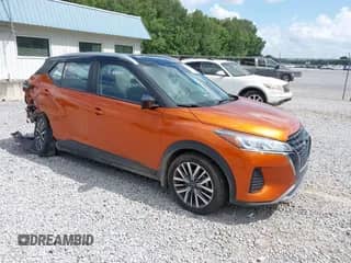 2024 Nissan Kicks SV with VIN 3N1CP5CV8RL536372, listed as a IAAI auction lot 42646182 with 40,394 mi miles and . Bid and sale history available at DreamBid. Image 1.