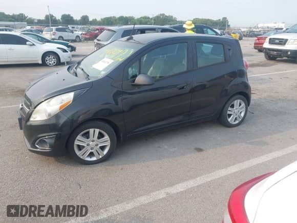 2014 Chevrolet Spark LS с VIN KL8CB6S93EC466302, выставлен на аукционе IAAI как лот 43164770 с пробегом 131 600 миль миль и . История ставок и продаж доступна на DreamBid. Изображение 2.