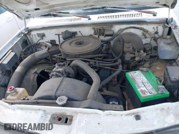 1996 Dodge Dakota SLT z VIN 1B7FL26X6TS672512, wystawiony jako IAAI lot #41975392 z przebiegiem 153 585 mil mil oraz . Historia ofert i sprzedaży dostępna na DreamBid. Obrazek 10.