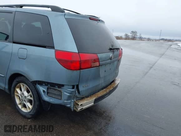 2005 Toyota Sienna XLE z VIN 5TDZA22C35S269041, wystawiony jako IAAI lot #41939115 z przebiegiem 194 129 mil mil oraz . Historia ofert i sprzedaży dostępna na DreamBid. Obrazek 12.