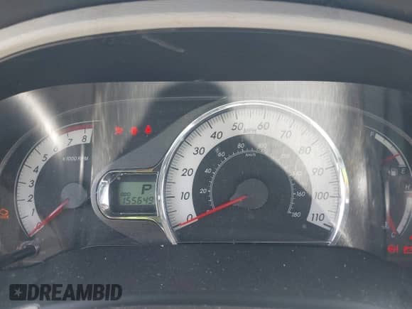 2014 Toyota Sienna SE with VIN 5TDXK3DC0ES515325, listed as a IAAI auction lot 42520007 with 155,649 mi miles and . Bid and sale history available at DreamBid. Image 7.