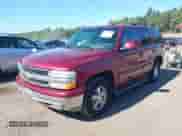 2003 Chevrolet Tahoe Z71 with VIN 1GNEK13T93R184406, listed as a IAAI auction lot 43123446 with 412,194 mi miles and . Bid and sale history available at DreamBid. Image 2.