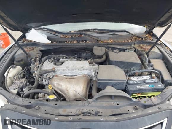 2010 Toyota Camry XLE z VIN 4T1BF3EK2AU092432, wystawiony jako IAAI lot #43406138 z przebiegiem 210 369 mil mil oraz . Historia ofert i sprzedaży dostępna na DreamBid. Obrazek 10.