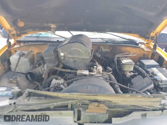 2000 Chevrolet Silverado 3500 с VIN 1GCHK33RXYF502693, выставлен на аукционе IAAI как лот 41941949 с пробегом 273 986 миль миль и . История ставок и продаж доступна на DreamBid. Изображение 10.