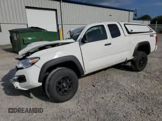 2022 Toyota Tacoma SR with VIN 3TYRZ5CN1NT014189, listed as a Copart auction lot 81127735 with Not provided miles and Salvage title. Bid and sale history available at DreamBid. Image 1.