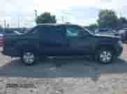 2010 Chevrolet Avalanche LS with VIN 3GNVKEE06AG120699, listed as a IAAI auction lot 42970063 with 174,015 mi miles and . Bid and sale history available at DreamBid. Image 13.