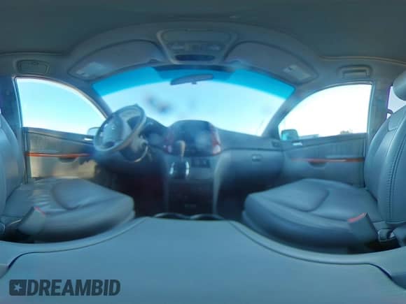 2010 Toyota Sienna XLE с VIN 5TDDK4CC3AS032755, выставлен на аукционе IAAI как лот 41349729 с пробегом 187 874 миль миль и . История ставок и продаж доступна на DreamBid. Изображение 18.