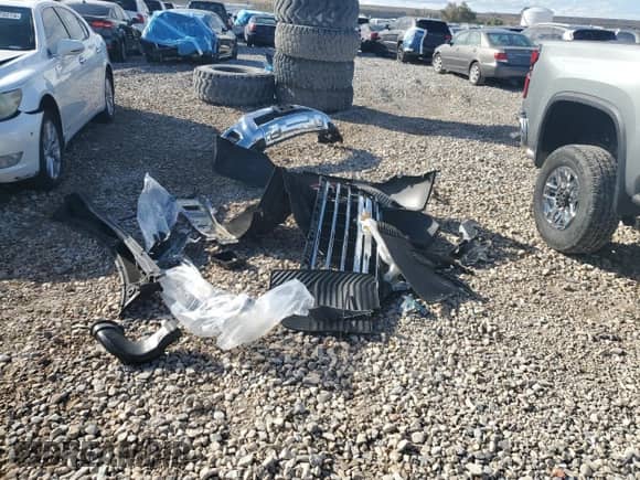 2024 Chevrolet Silverado 3500HD LTZ с VIN 2GC4YUEY0R1220465, выставлен на аукционе Copart как лот 78517494 с пробегом 10 507 миль миль и Списание • Salvage title. История ставок и продаж доступна на DreamBid. Изображение 12.