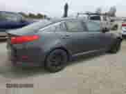 2015 Kia Optima LX с VIN KNAGM4A71F5642306, выставлен на аукционе Copart как лот 70604665 с пробегом 188 034 миль миль и Списание • Salvage title. История ставок и продаж доступна на DreamBid. Изображение 3.