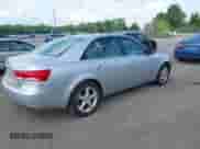 2008 Hyundai Sonata SE с VIN 5NPEU46F78H366890, выставлен на аукционе IAAI как лот 42632598 с пробегом 156 156 миль миль и . История ставок и продаж доступна на DreamBid. Изображение 4.