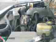 2002 Chevrolet Tahoe LT с VIN 1GNEC13Z02R272809, выставлен на аукционе IAAI как лот 42124897 с пробегом 191 768 миль миль и . История ставок и продаж доступна на DreamBid. Изображение 12.