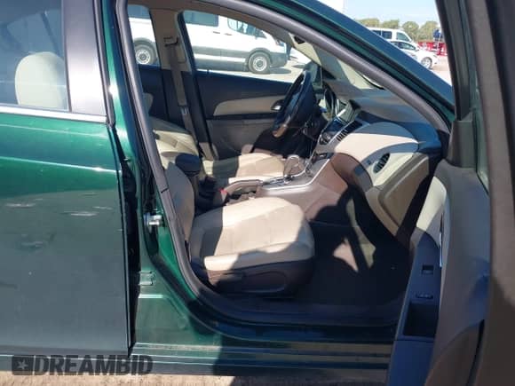 2015 Chevrolet Cruze LT with VIN 1G1PE5SB7F7283596, listed as a IAAI auction lot 43289256 with 134,060 mi miles and . Bid and sale history available at DreamBid. Image 5.