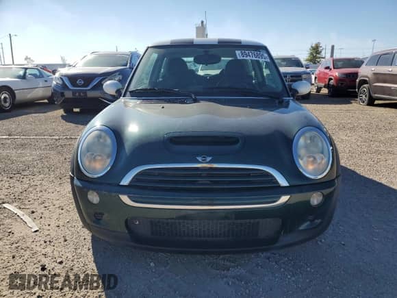 2006 MINI Hardtop S with VIN WMWRE33566TJ36364, listed as a Copart auction lot 89476895 with 117,250 mi miles and Clean title. Bid and sale history available at DreamBid. Image 5.
